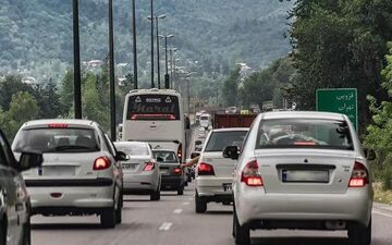 بازار بی‌مشتری خودرو/کاهش جذابیت سرمایه‌گذاری روی خودرو