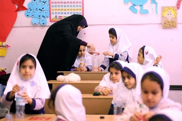 هزینه‌های تحصیل دانش‌آموزان چند درصد حقوق کارگران را می‌بلعد؟