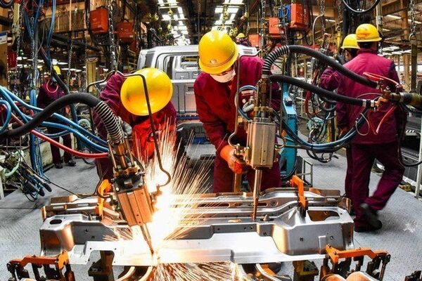 افت شاخص تولید در شرکت‌های صنعتی و معدنی بورسی