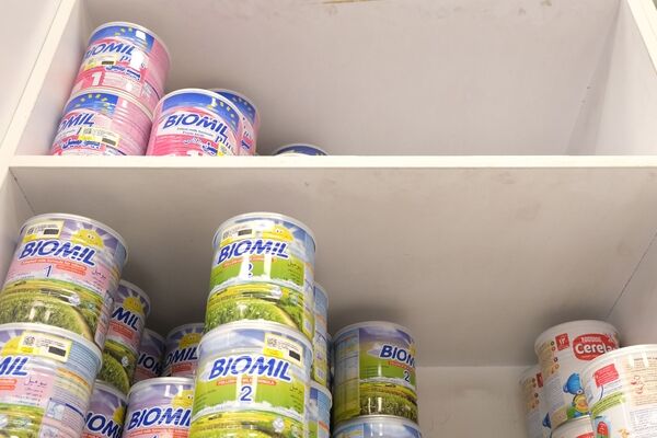 چالش‌‌‌های تامین پایدار شیر خشک اطفال / سیاست‌گذاری دولت، زنگ‌ خطر کمبود نقدینگی شرکت‌ها را به صدا درآورده