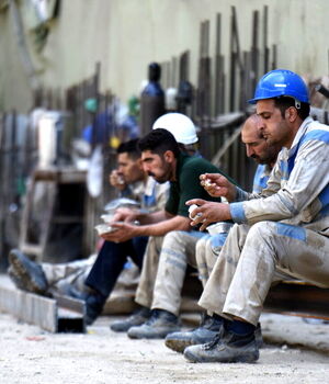 «امنیت شغلی» کارگران زیر تیغ قراردادهای موقت