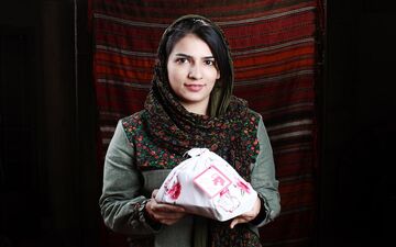 تبسم لطیفی؛ از کارمندی تا کارآفرینی برای بیش از 1500 نفر