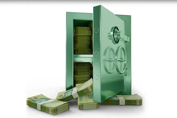 جدال بر سر چاپ پول؛ ادعای پزشکیان درباره نقدینگی نادرست بود؟ 