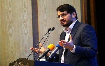 قدردانی وزیر راه و شهرسازی از ذوب آهن بابت خودکفایی در تولید ریل