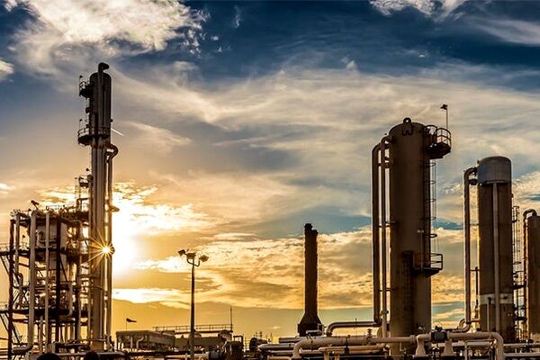 نرخ خوراک پتروشیمی‌ها تغییر می‌کند؟