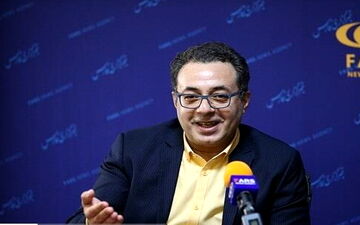 ثبت‌نام کنندگان خودروهای وارداتی سود دریافت می‌کنند