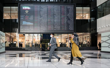سقوط آزاد ارزش معاملات خرد/ فرار سهامداران کوچک از بورس + نمودار