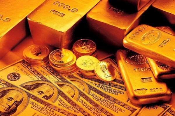 بازار سکه تحت تاثیر عقب نشینی دلار / پیش بینی قیمت سکه یکم شهریور
