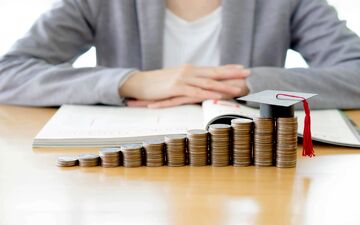تمایل صنایع به وام ریالی/ وام‌های ارزی به کدام صنعت می‌رسد؟