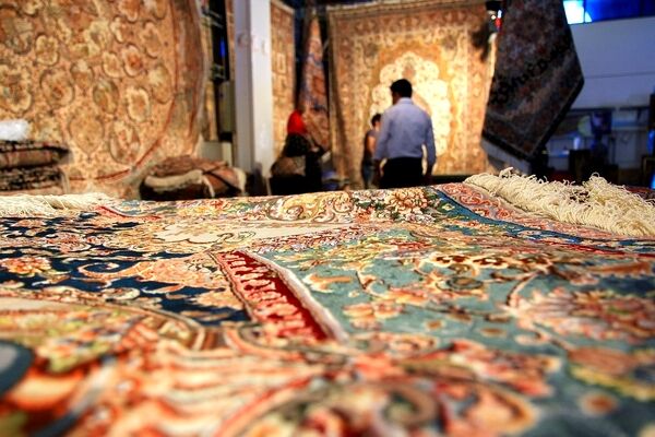 تار و پود از هم گسیخته بازارهای صادراتی فرش ایرانی 