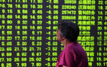 سقوط بازارهای آسیا بعد از حمله ایران به اسراییل/ «ین» در برابر دلار به پایین‌ترین سطح خود رسید