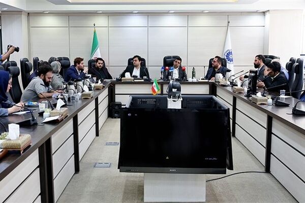 نیاز 200 تا300میلیارد تومانی تولید موبایل در کشور