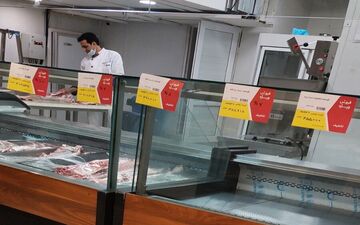 توزیع گوشت ۳۷۰ هزارتومان در فروشگاه‌های زنجیره‌ای