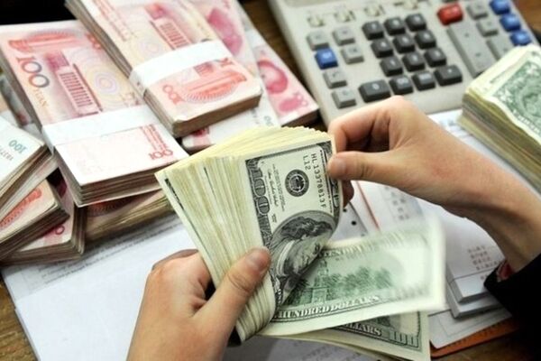 قیمت ارز آزاد در ۸ تیر ماه ۱۴۰۱+جدول
