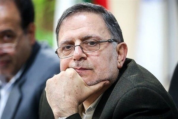 استعفای رئیس کل بانک مرکزی چه تاثیری بر قیمت دلار می‌گذارد؟ 