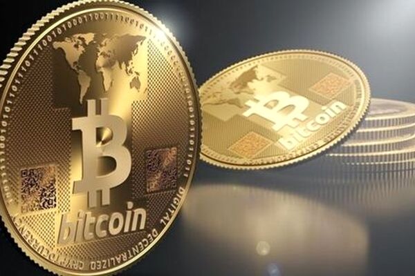 آینده بیت کوین تاریک و تاریک‌تر می‌شود