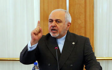 انتقاد تند ظریف از احمدی‌نژاد