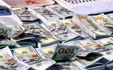 فروش ارز سهمیه‌ای 1000 یورویی در شبکه بانکی