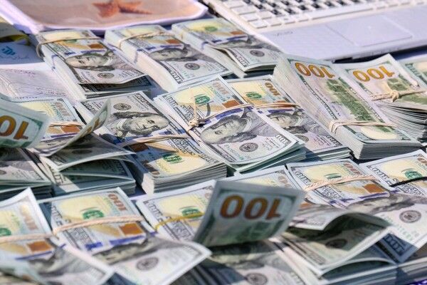 نقش صندوق‌های ارزی در بازگشت ارز صادراتی