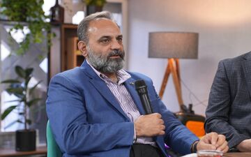 تعطیلی پنجشنبه عامل جاماندگی اقتصادی/ با تصمیمات نسنجیده رشد صادرات را پایین نیاوریم
