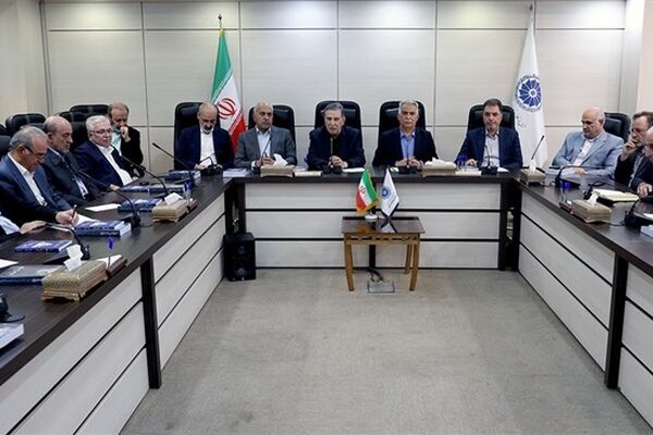 اعتراض روسای اتاق‌های بازرگانی به ابطال انتخابات اتاق آبادان 