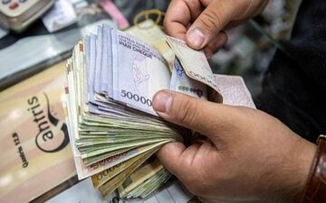بیانیه سازمان اداری و استخدامی کشور / ترمیم حقوق کارمندان انجام می‌شود؟ 