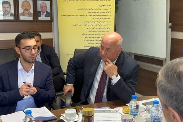 تفاهمنامه اتحادیه نفت و گاز روسیه با انجمن سازندگان تجهیزات صنعتی ایران