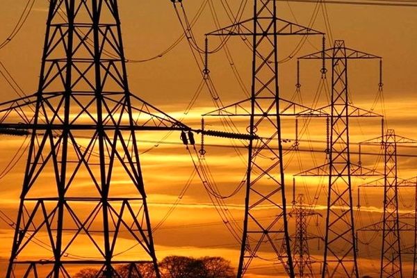 افتتاح 187 پروژه توزیع برق استان سیستان و بلوچستان در دهه فجر