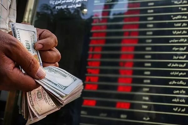 دلار کیهانی به کانال پنجاه هزار تومان وارد شد