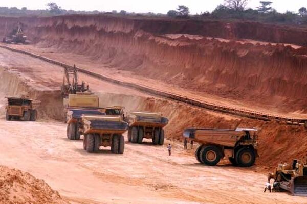 چالش معادن آمریکای جنوبی با قراردادهای مبهم