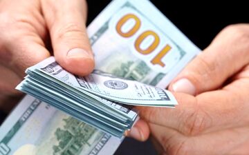 پیش بینی قیمت دلار در دهه فجر