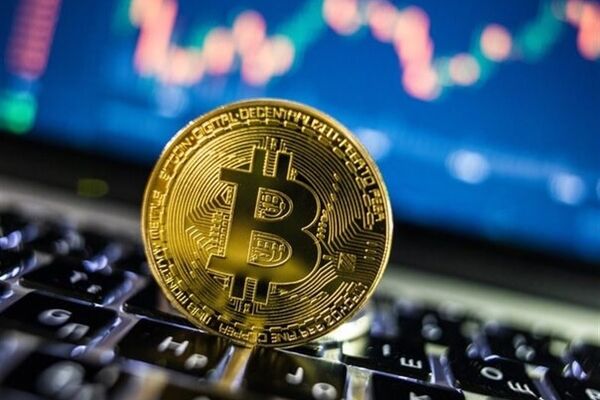 80 درصد معاملات ارز دیجیتال در اختیار 5 صرافی/ 12 هزار میلیون ایرانی ترید می‌کنند