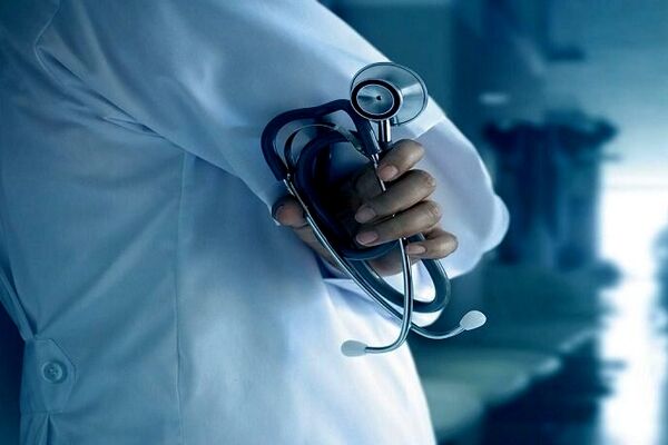 درخواست کادر درمان از رئیس جمهور برای اصلاح شرایط حقوقی و معیشتی