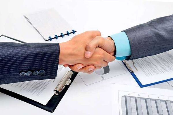 کاهش سهم بخش صنعت در تسهیلات / بانک‌ها بنگاه‌دار شده‌اند، به زیرمجموعه‌های خود وام می‌دهند+ آمار و نمودار