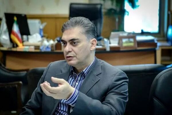 مشکل جدی کمبود مواد اولیه/کارتهای واحدهای تولیدی بیش از یکسال تعلیق است
