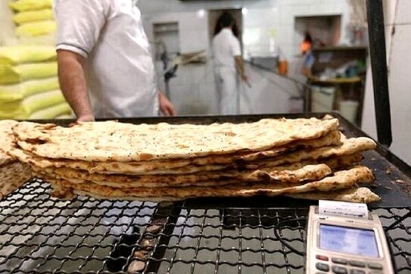 یک بام و دو هوای قیمت نان در تهران 