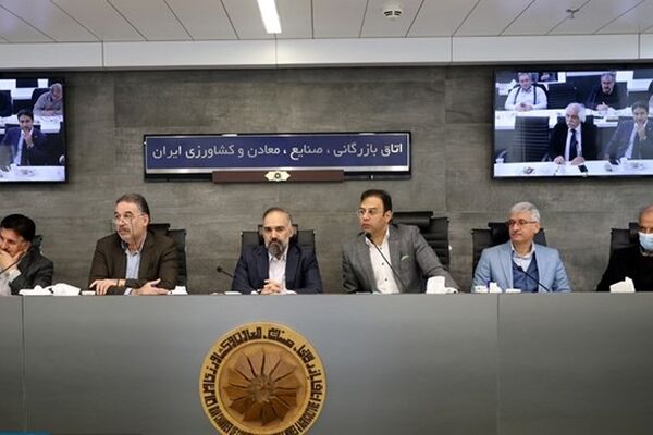 زنجیر تعدد مجوزها بر دستان صنعت غذا