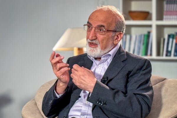 افسوس وزیر اسبق بهداشت برای مهاجرت بهترین شاگردانش/ همان‌هایی که آدم‌ها را از دانشگاه اخراج می‌کردند سرکار آمده‌اند