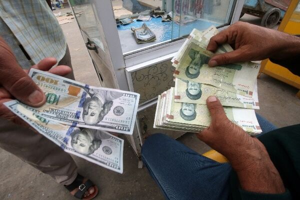 ابراز افتخار عجیب رئیس مجلس به پیش بینی بازار ارز!