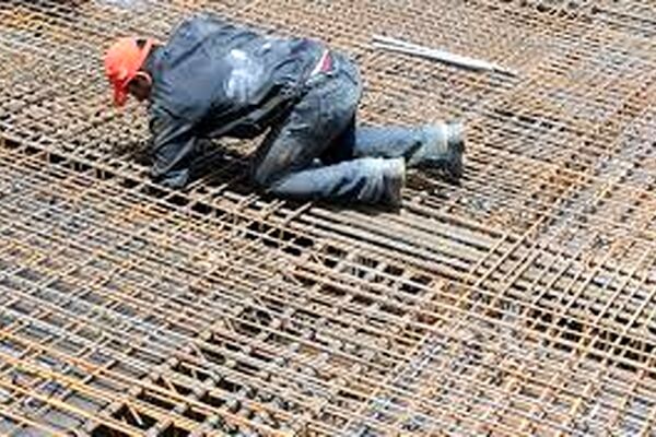 برنامه هفتم در تعارض با قانون کار و ضد کارگری است