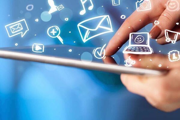 درآمد اپراتورهای بخش خصوصی برای توسعه شبکه کافی نیست