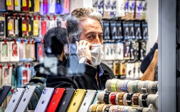 واردات تلفن همراه از سر گرفته می‌شود؟