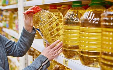 درخواست معاون وزیرصمت برای رفع ممنوعیت واردات روغن 