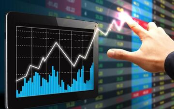 کاهش ارزش معاملات بورس همه رو نگران کرد/پیش بینی بازار سهام