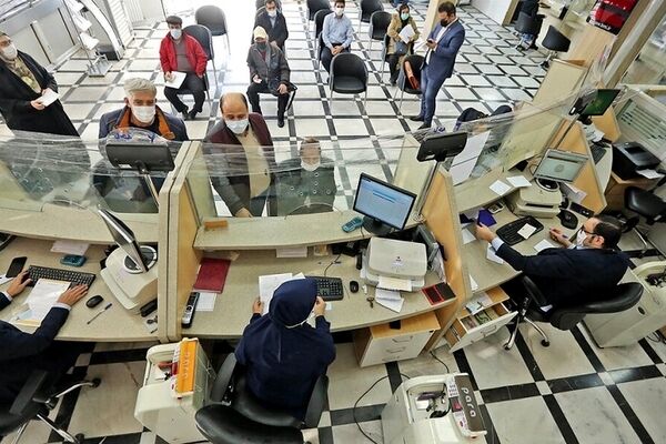 اعلام زمان دقیق رفع اختلال خدمات‌دهی بانک‌های دولتی+ فیلم