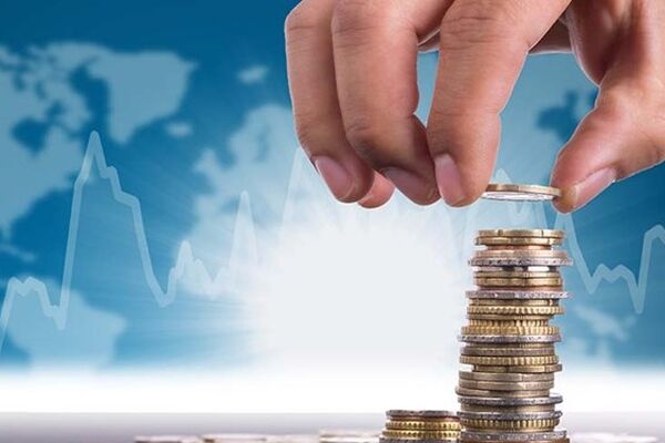 تاثیر مستقیم نرخ بهره بالا بر تورم/دولت دست به حساب‌های مردم نمی‌برد