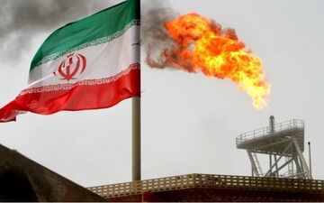 دلاری شدن قیمت فرآورده‌های ویژه نفتی+ ابلاغیه