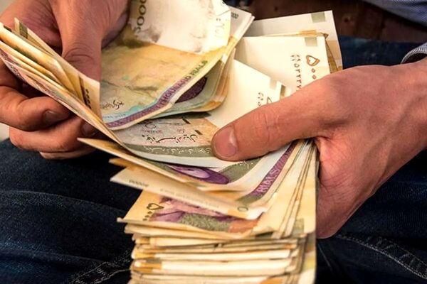 آب رفتن سفره‌های دهک های پایین/ کارگران برای ماهی ۳۰میلیون مهاجرت می‌کنند 