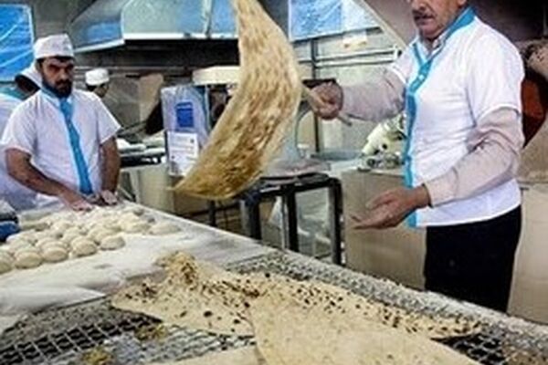 قیمت نان چراغ خاموش بیشتر می‌شود؟