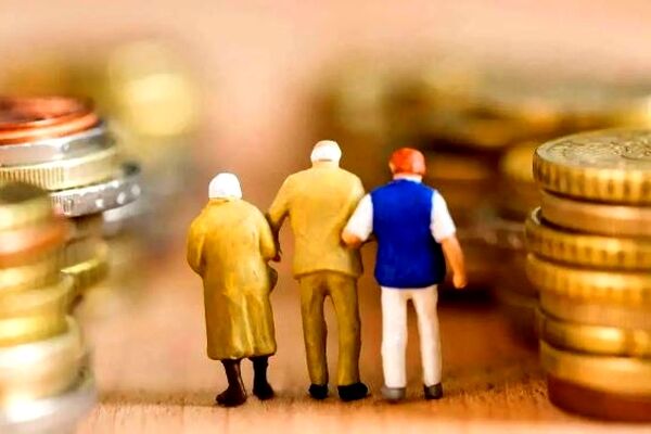 بحران صندوق‌های بازنشستگی چگونه برطرف می‌شود؟